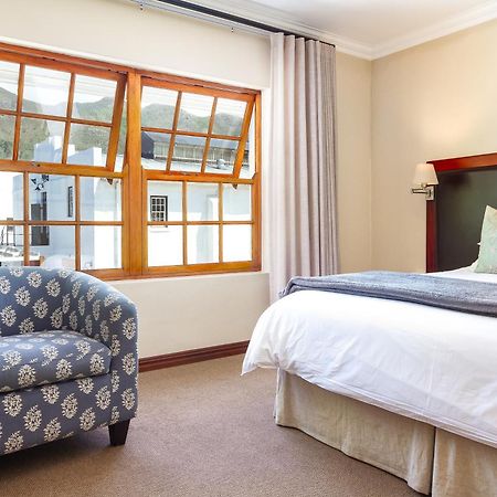 Noordhoek Village Hotel Екстер'єр фото