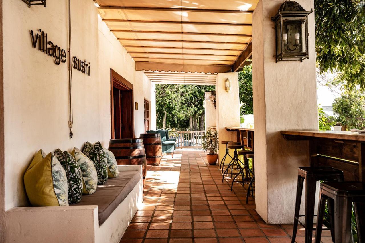 Noordhoek Village Hotel Екстер'єр фото