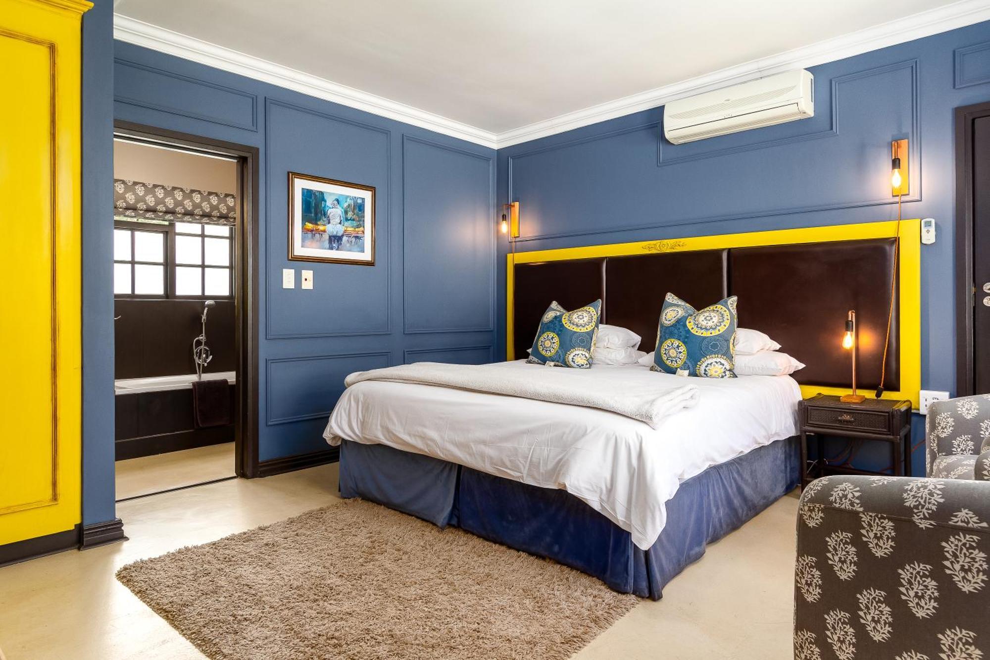 Noordhoek Village Hotel Екстер'єр фото